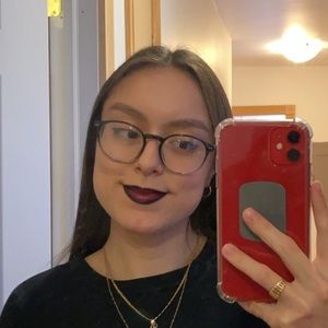 Meet your Posher, Melanie